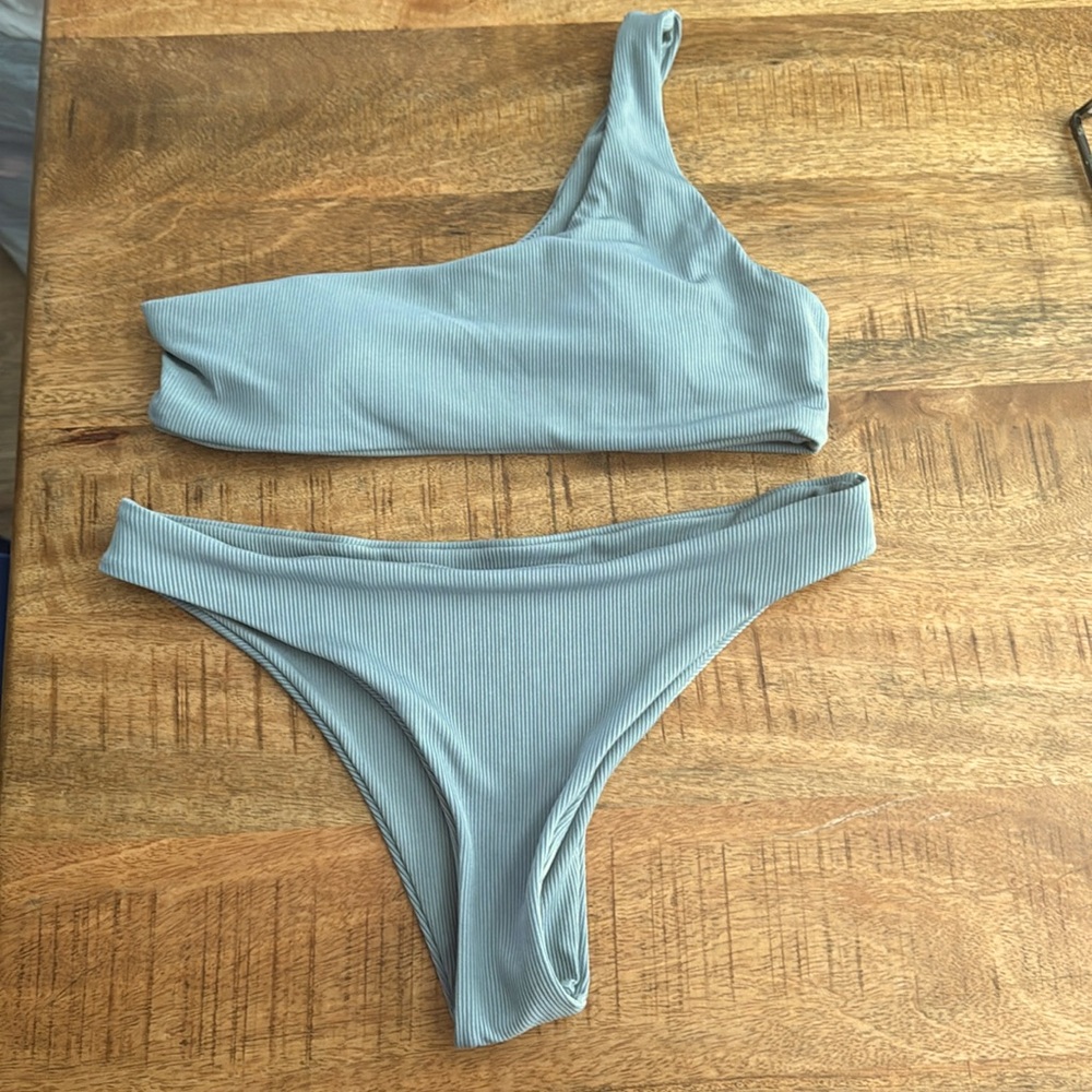 One shoulder bikini, cheeky bottoms. Dusty blue, size Medium